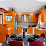 Golden Grove Apartman