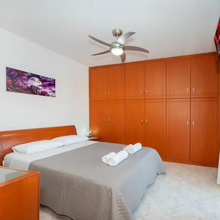 Golden Grove Afantou