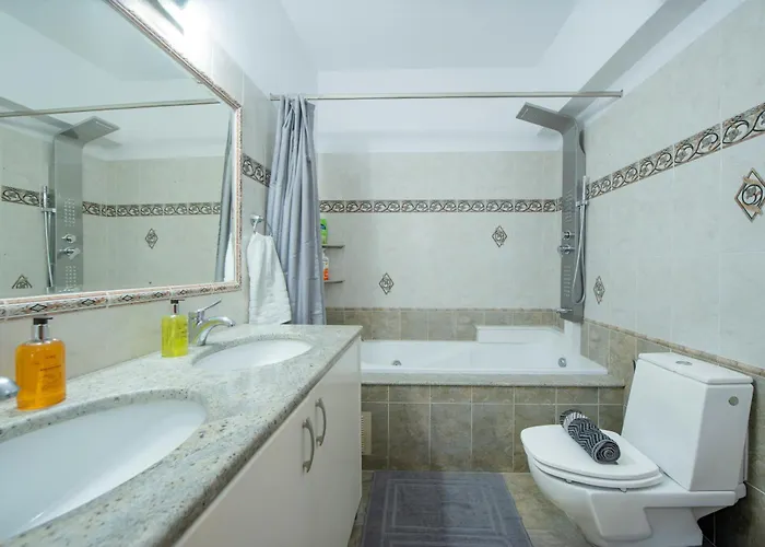 Golden Grove Afantou